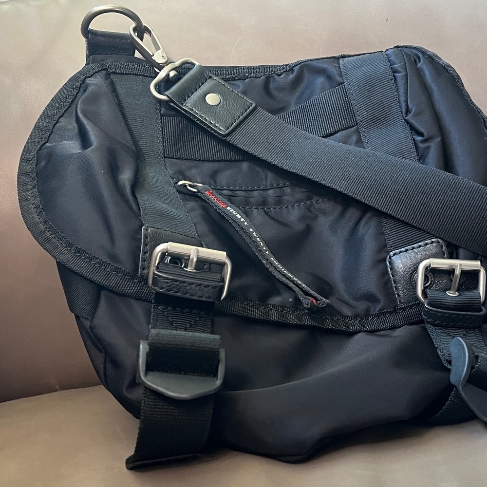 Cross body bag, Eight Twenty Equipment, black